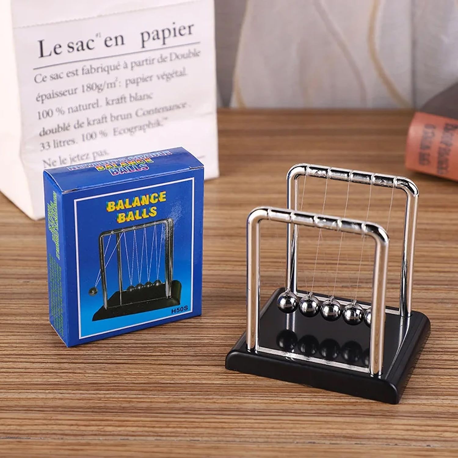 Newtons Cradle Balance Balls,Pendulum Balls with Black Base,Newtons Cradle Pendulum,Desk Decor for Men,Physics Toys,Metal Creative Ornament Crafts,Mind Bending Desk Sculpture - Large Black